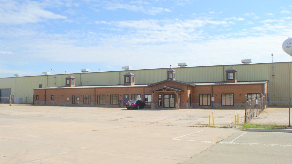 1200 N Maitlen Dr, Cushing, OK for lease - Primary Photo - Image 1 of 11