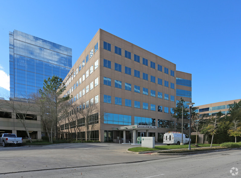 1330 Lake Robbins Dr, The Woodlands, TX for lease - Building Photo - Image 2 of 7