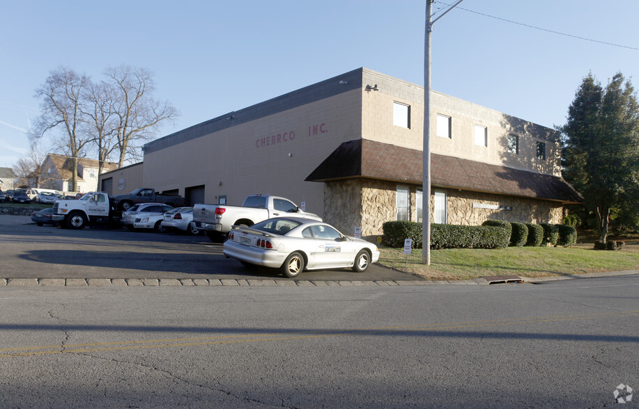 2600 Grissom Dr, Nashville, TN for lease - Primary Photo - Image 1 of 10