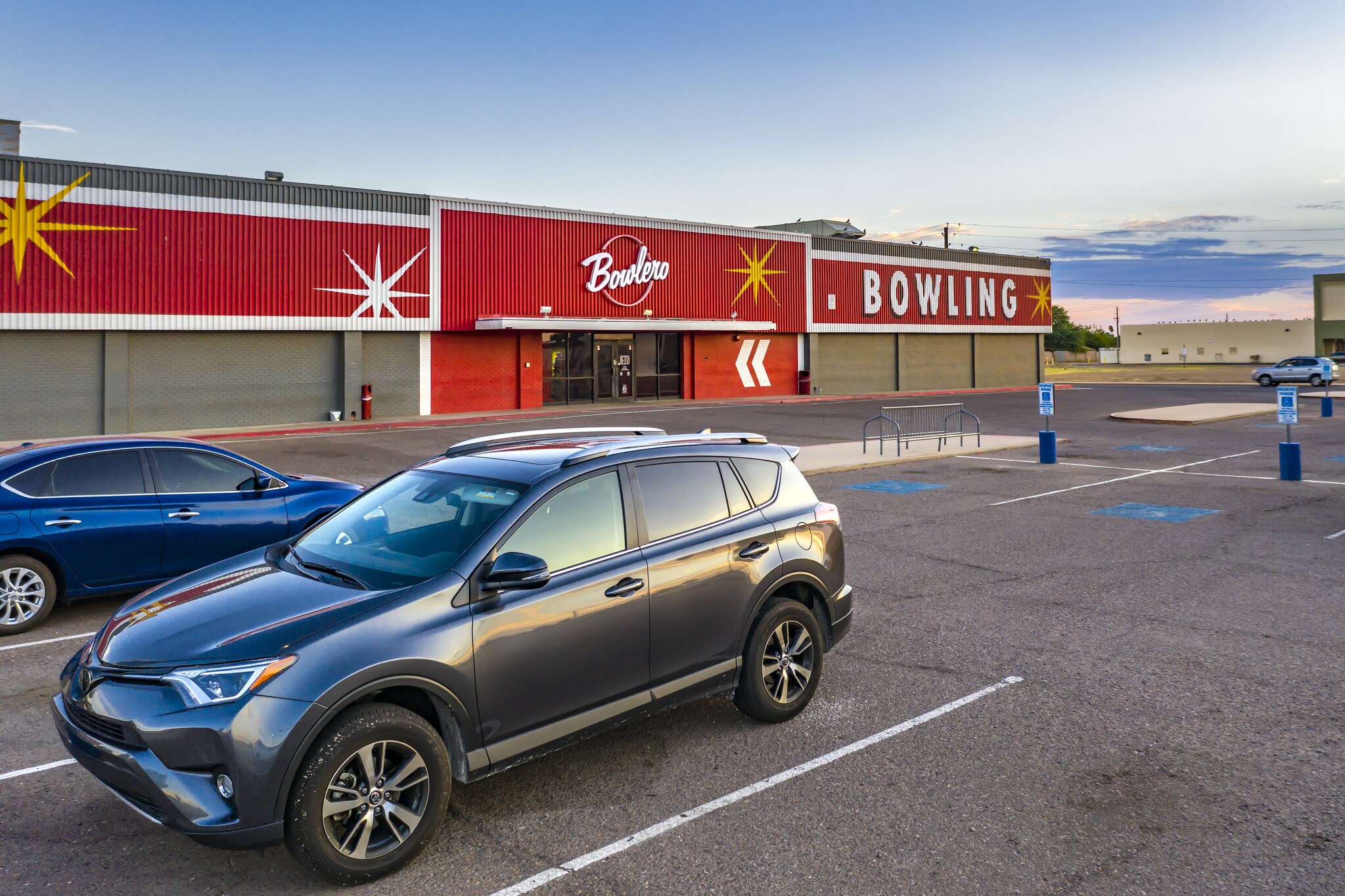 7241 W Indian School Rd, Phoenix, AZ for sale Building Photo- Image 1 of 1