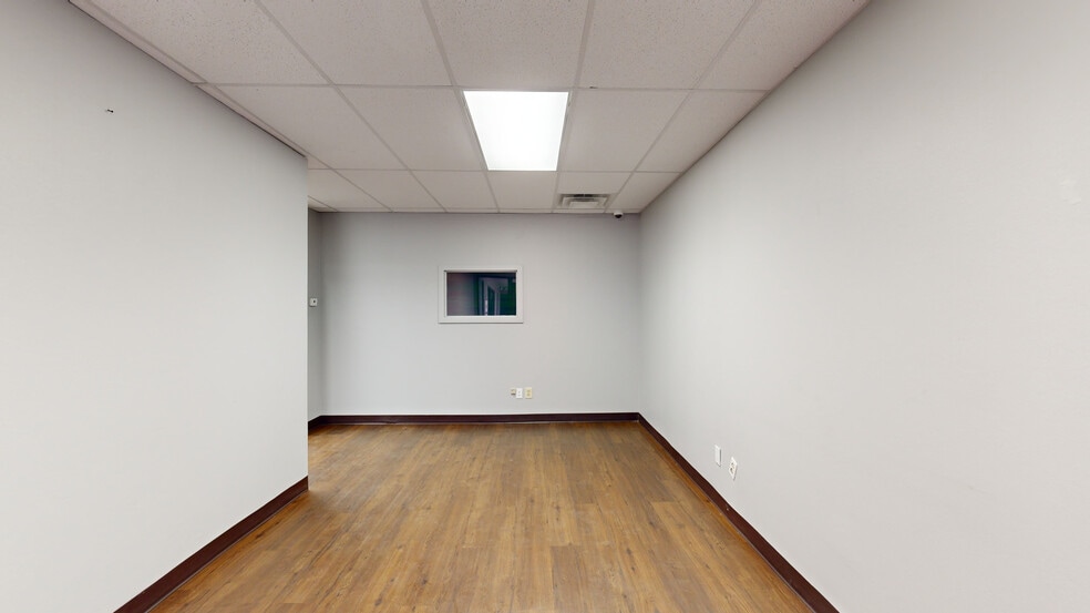 2630 Northaven Rd, Dallas, TX for lease - Matterport 3D Scan - Image 2 of 25