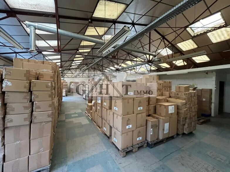 Industrial in Brétigny-sur-Orge for sale - Interior Photo - Image 1 of 13