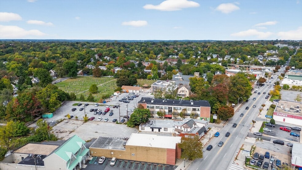 5820 York Rd, Baltimore, MD for sale - Building Photo - Image 3 of 16