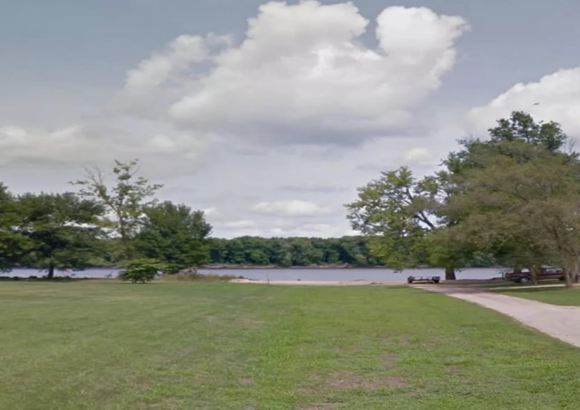 206 9TH Avenue North, Albany, IL for sale - Building Photo - Image 2 of 7