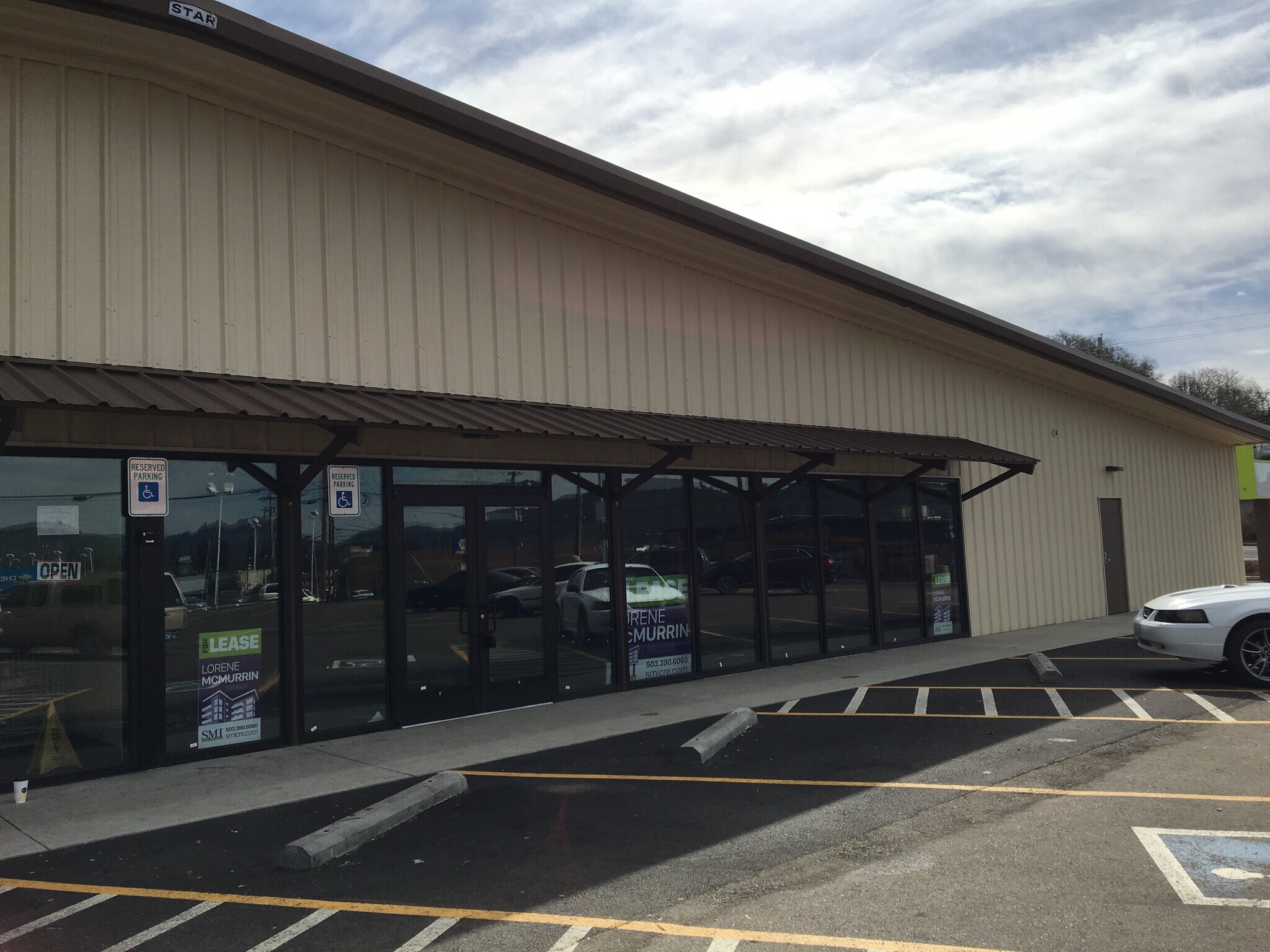 740 NE Garden Valley Blvd, Roseburg, OR for sale Building Photo- Image 1 of 1