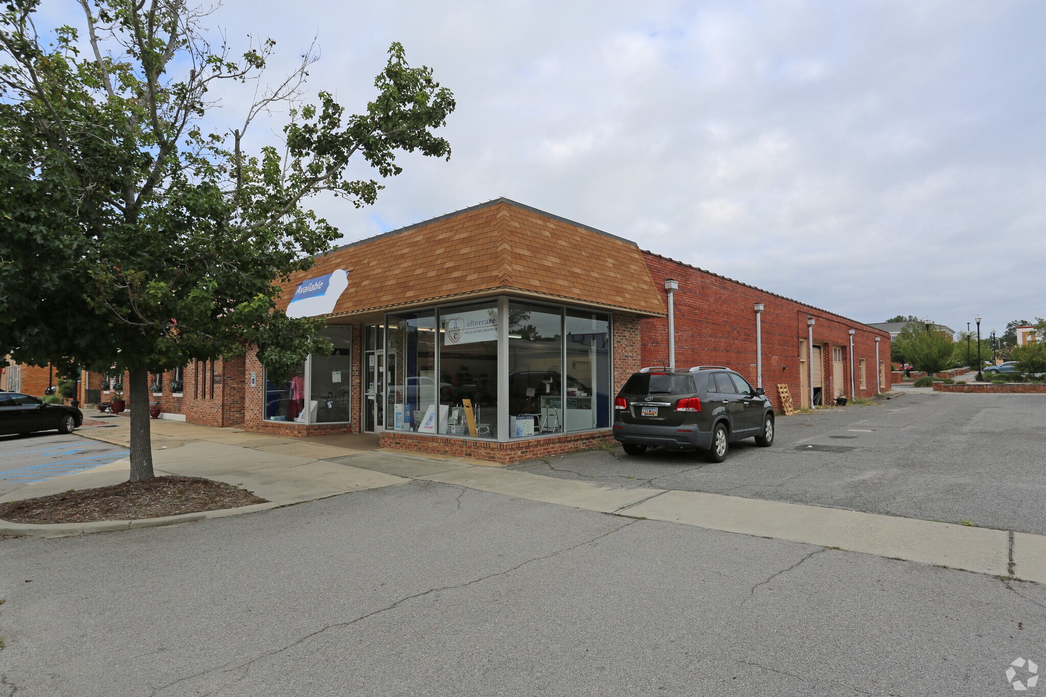 510-512 Rutledge St, Camden, SC for sale Primary Photo- Image 1 of 1