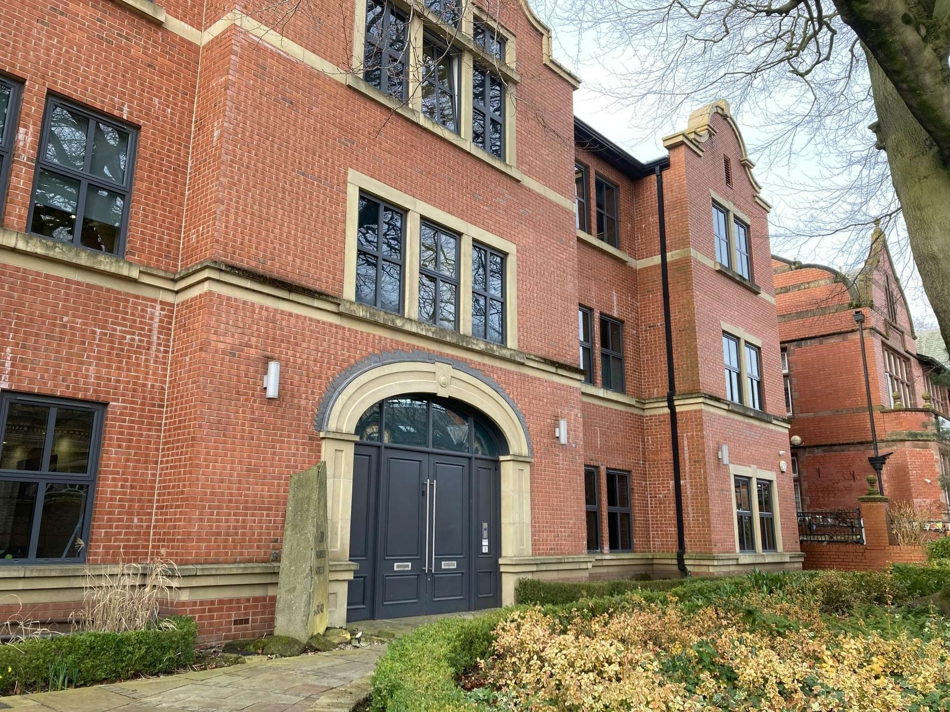 20 Market St, Altrincham for lease Building Photo- Image 1 of 8