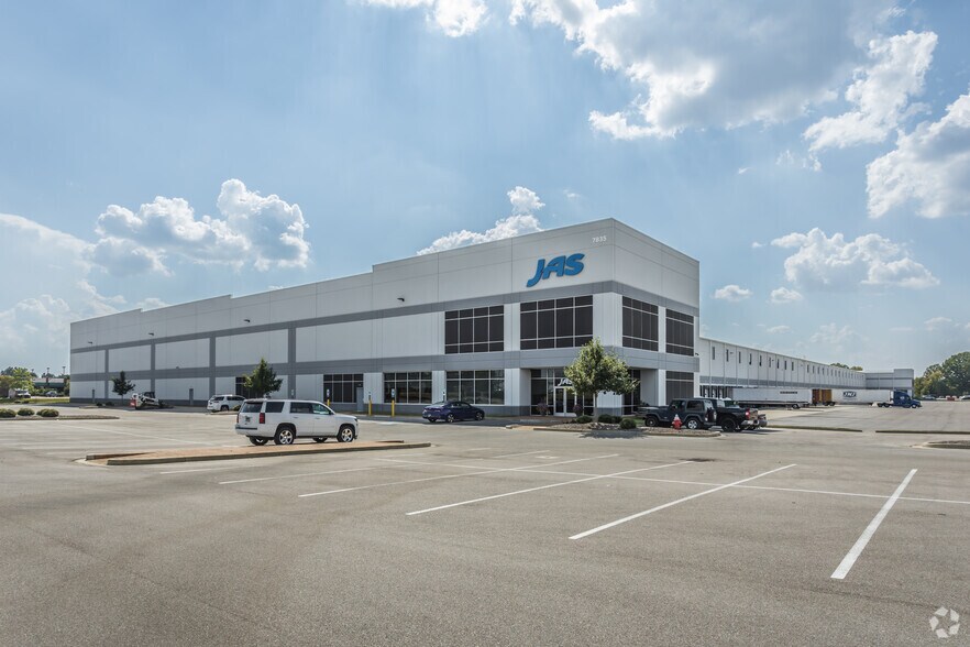 7835 Hacks Cross Rd, Olive Branch, MS for sale - Primary Photo - Image 1 of 1