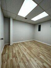 800 S Old US 23 Hwy, Brighton, MI for lease Interior Photo- Image 2 of 8