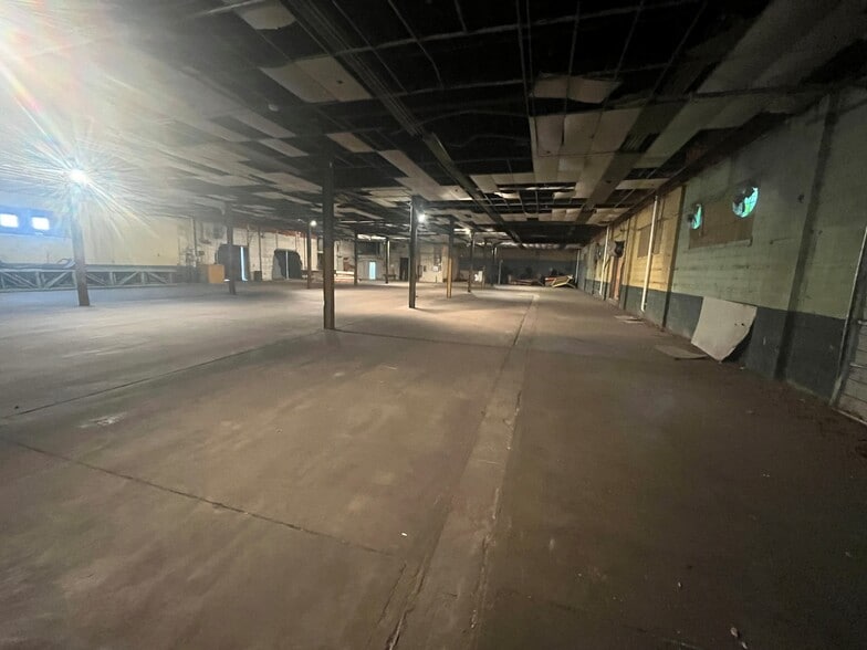 14 Main St, Port Carbon, PA for sale - Interior Photo - Image 2 of 3