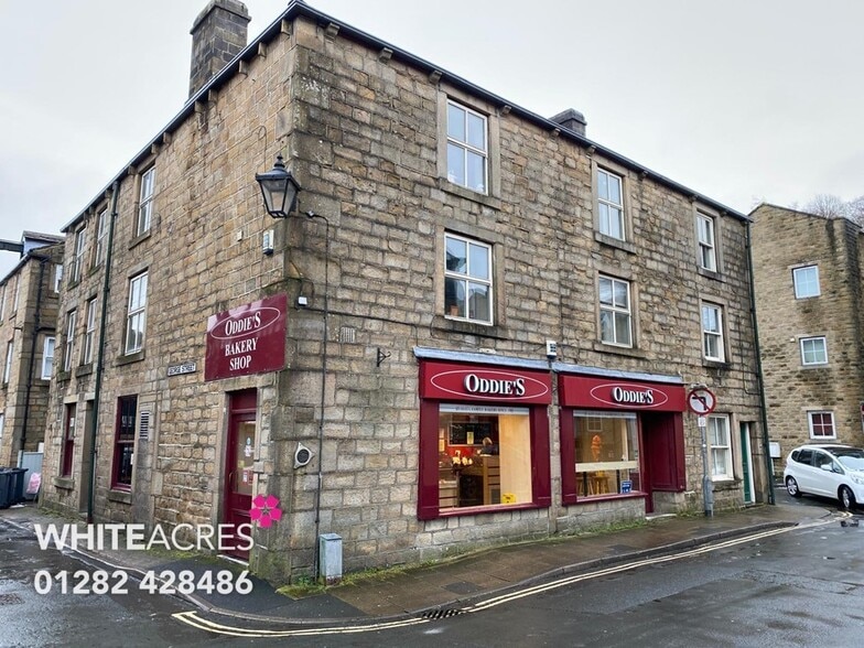 3-5 Bond St, Todmorden for sale - Building Photo - Image 1 of 1