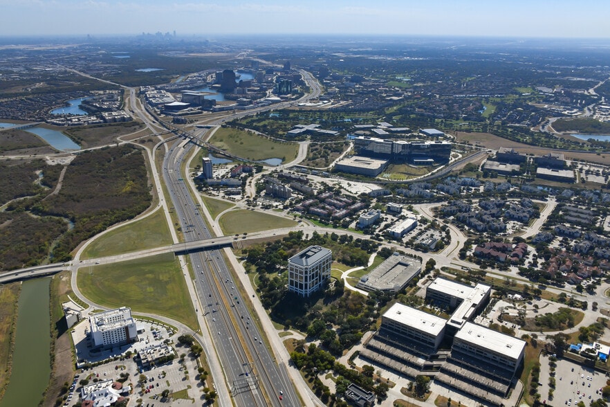 750 W John Carpenter Fwy, Irving, TX for lease - Building Photo - Image 3 of 3