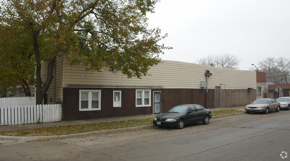 2701 W 47th St, Chicago, IL for lease - Building Photo - Image 3 of 5