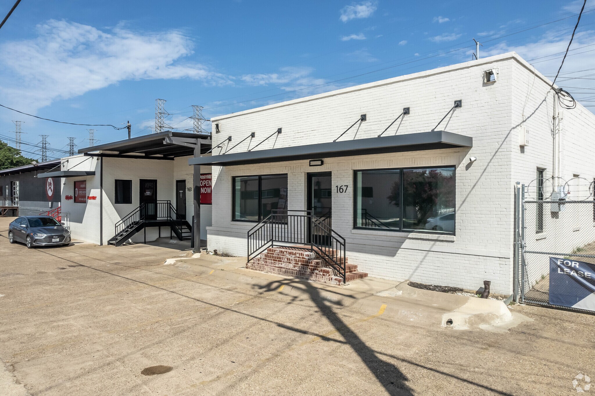 167 Parkhouse St, Dallas, TX for sale Primary Photo- Image 1 of 1