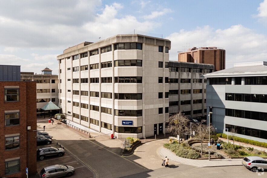 West St, Woking for sale - Primary Photo - Image 1 of 1