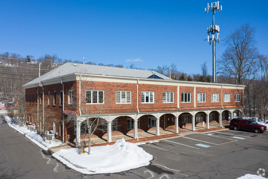 1952 US-22, Bound Brook, NJ for sale - Building Photo - Image 1 of 1