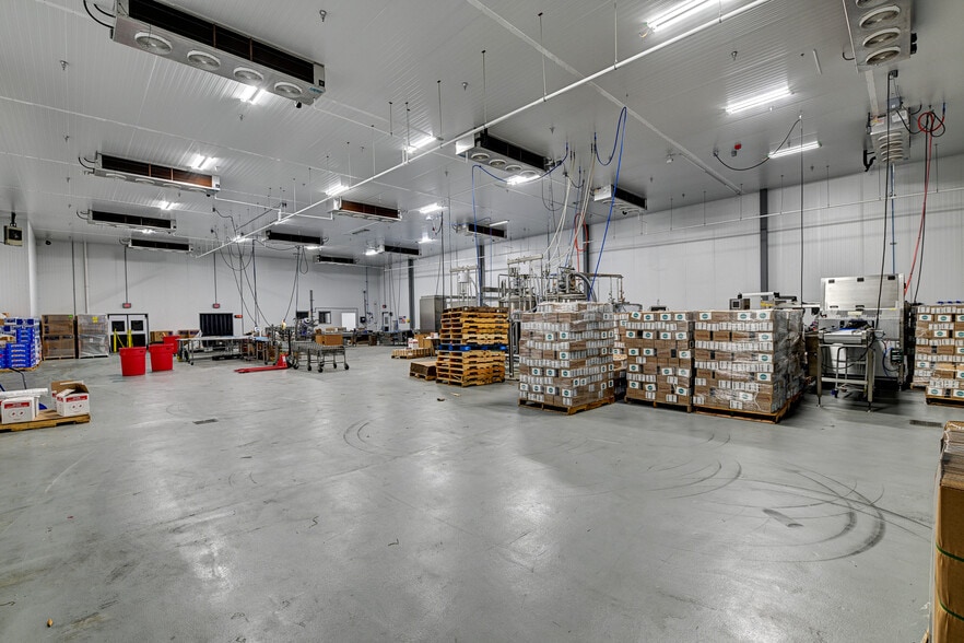 1 Crazy Fresh Pl, Pueblo, CO for sale - Interior Photo - Image 3 of 23