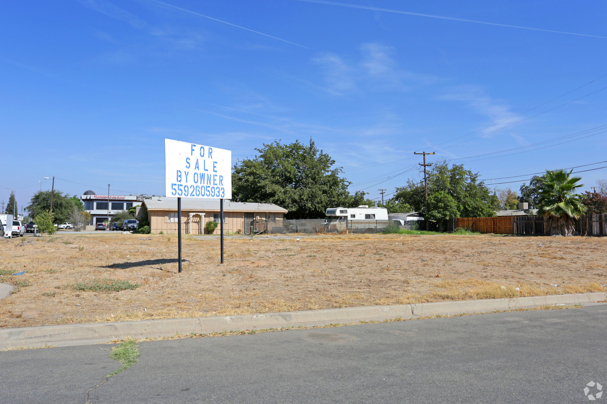 309 E Herndon Ave, Fresno, CA for sale Primary Photo- Image 1 of 1