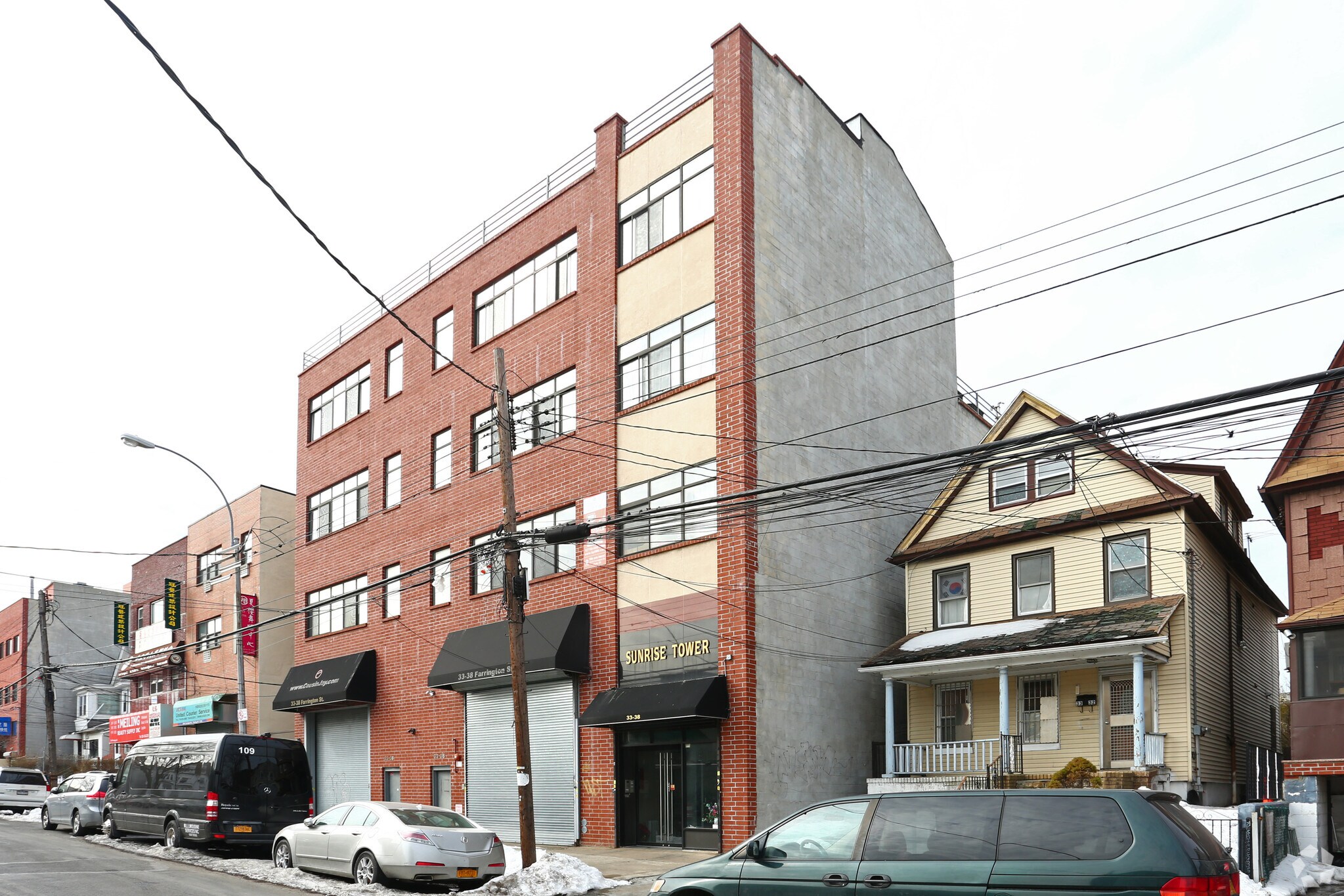 3338 Farrington St, Flushing, NY for sale Primary Photo- Image 1 of 1