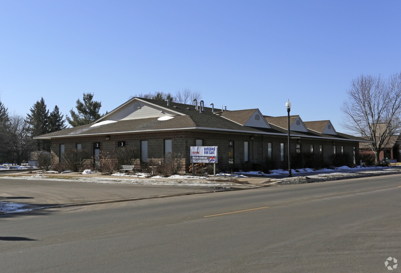 22970 NE Butterfield Dr, Saint Francis, MN 55070