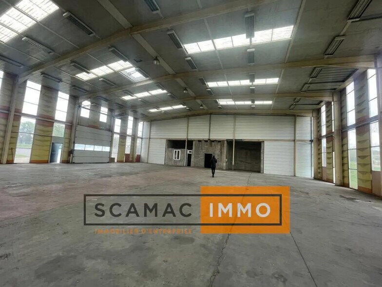 Office in Étampes for lease - Interior Photo - Image 2 of 4