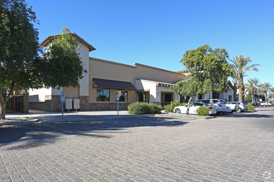 3050 S Gilbert Rd, Chandler, AZ 85286