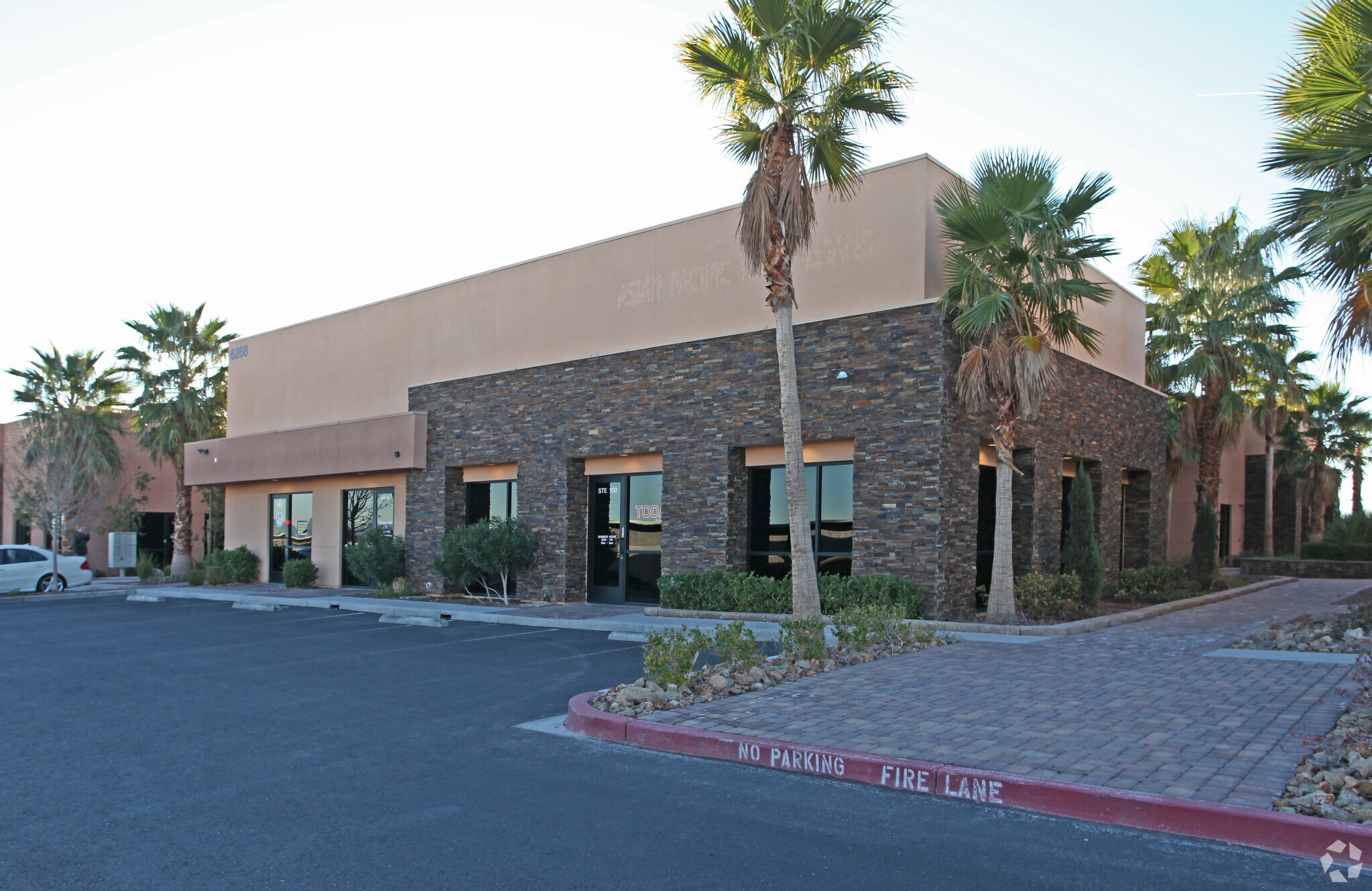 6268 S Rainbow Blvd, Las Vegas, NV for sale Primary Photo- Image 1 of 1