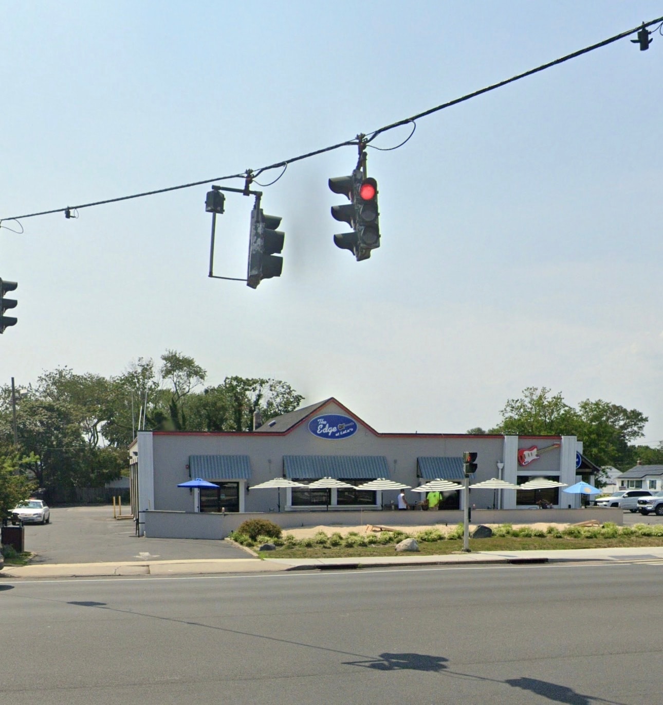 388 Medford Ave, Patchogue, NY for lease Primary Photo- Image 1 of 25