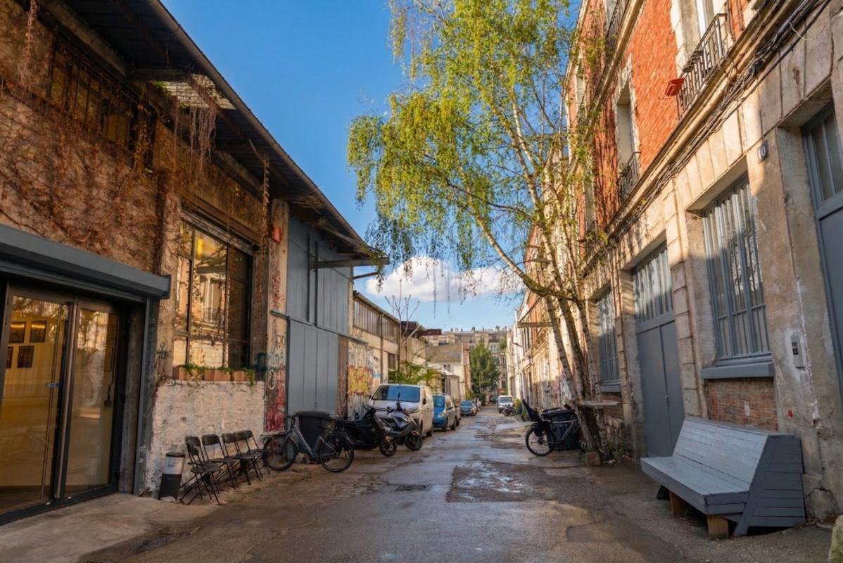 1 Villa Riberolle, Paris for lease Building Photo- Image 1 of 10