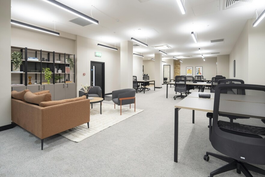 44 Paul St, London for lease - Building Photo - Image 2 of 33