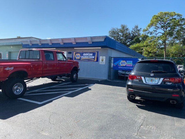 2250 Fowler St, Fort Myers, FL for sale - Building Photo - Image 2 of 13