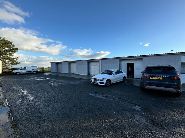 1E Cranmere Rd, Okehampton for sale - Building Photo - Image 1 of 1