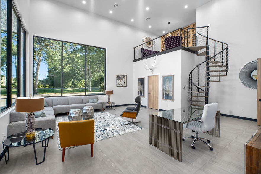 2001 Tulane Dr, Lufkin, TX for sale - Building Photo - Image 2 of 70