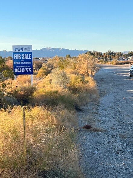 3301 Needles Hwy, Needles, CA for sale - Building Photo - Image 2 of 4