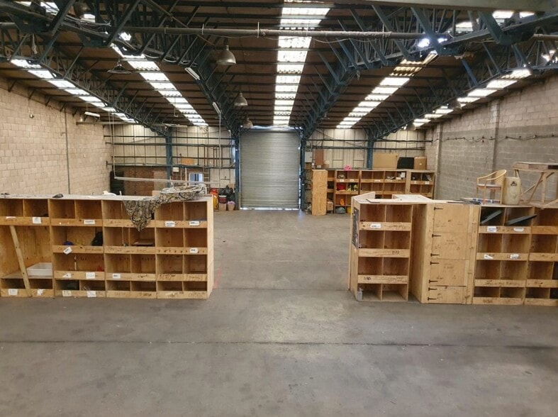 Tat Bank Rd, Oldbury for lease - Interior Photo - Image 2 of 2