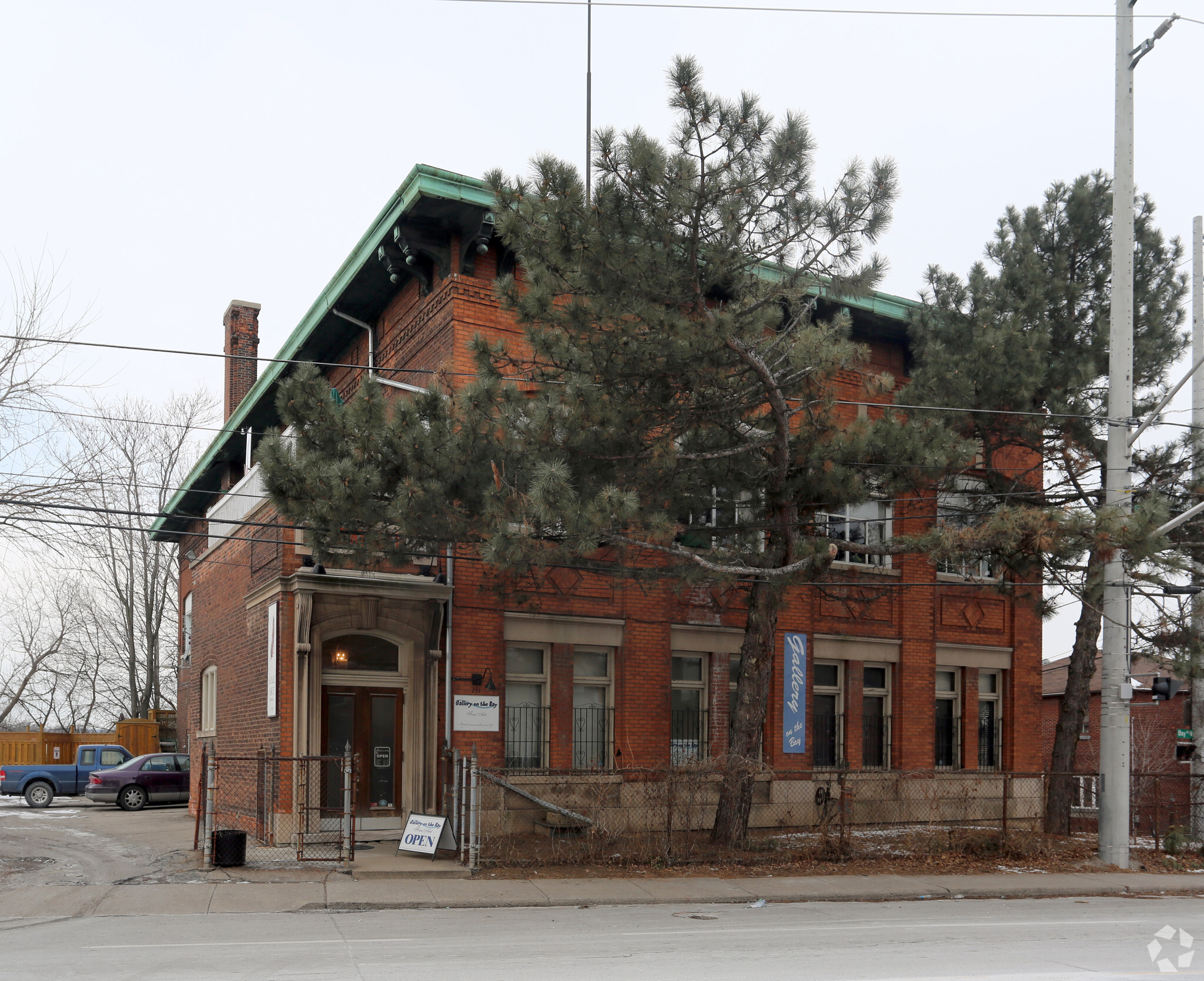 231 Bay St N, Hamilton, ON for sale Primary Photo- Image 1 of 1