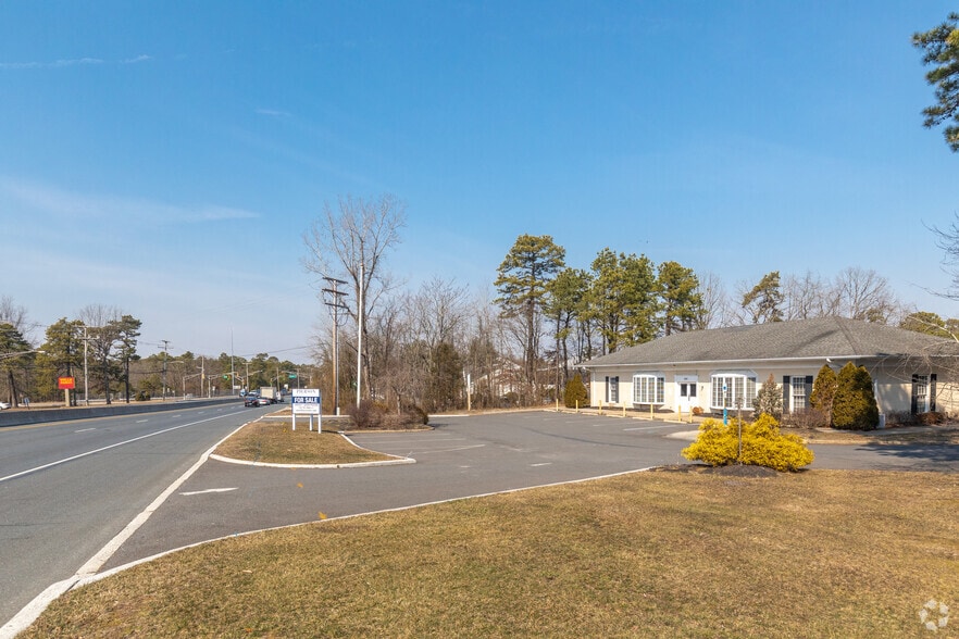 2560 Route 37, Manchester, NJ for lease - Building Photo - Image 2 of 16