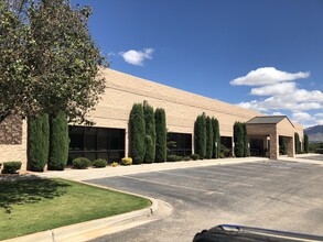 5340 Mcnutt Rd, Santa Teresa, NM for lease Building Photo- Image 2 of 10