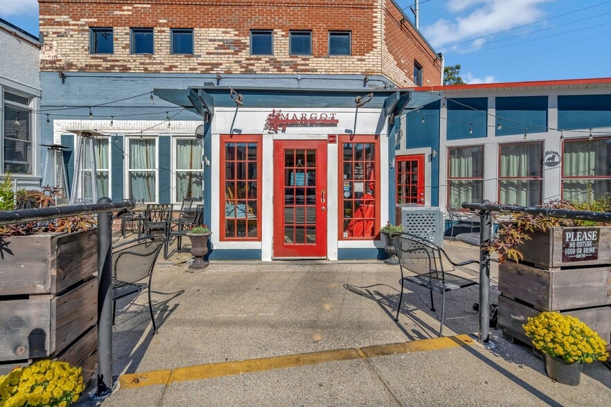 1017 Woodland St, Nashville, TN for sale - Building Photo - Image 2 of 43