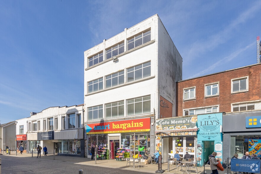 238-239 Oxford St, Swansea for lease - Primary Photo - Image 2 of 4