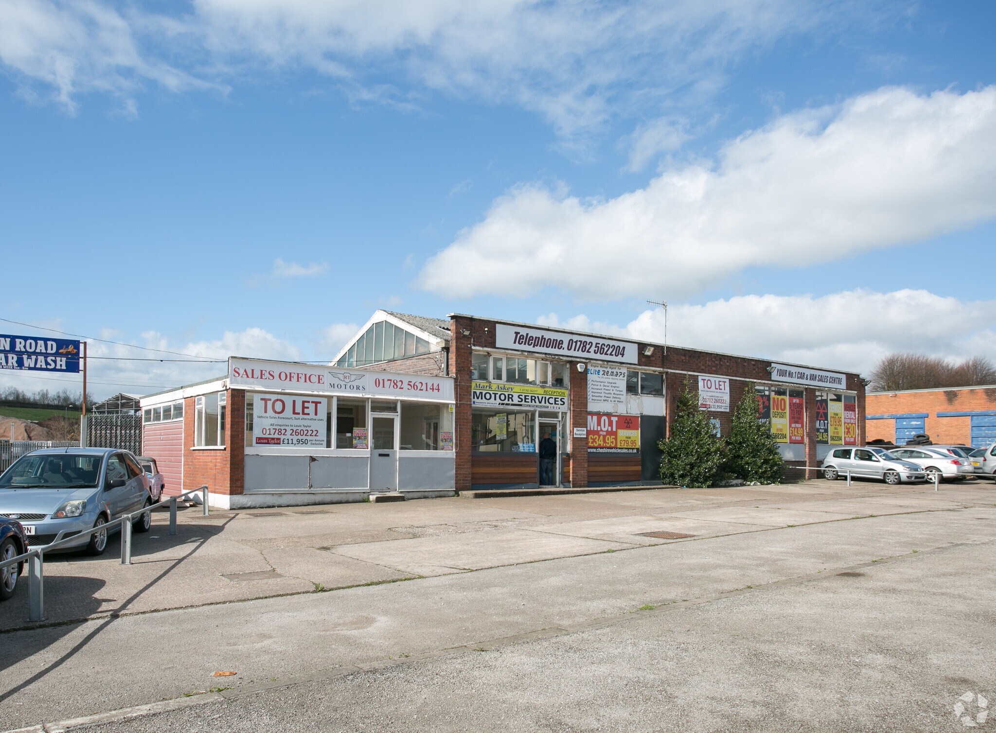 London Rd, Newcastle Under Lyme for sale Primary Photo- Image 1 of 1
