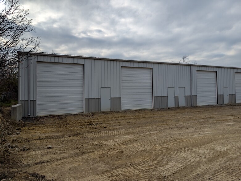 7050 S FM 730, Azle, TX for lease - Building Photo - Image 2 of 6