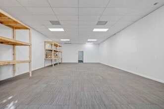 4828 W Jackson St, Pensacola, FL for sale Interior Photo- Image 2 of 5