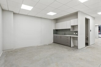 8 Hazel Dr, Warragul for lease Interior Photo- Image 2 of 4