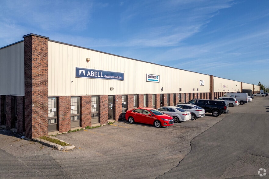 2900-2990 Rue Halpern, Montréal, QC for lease - Building Photo - Image 3 of 6