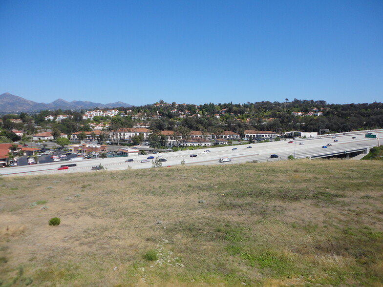 16363-16495 Bernardo Center Dr, San Diego, CA for lease - Building Photo - Image 2 of 21