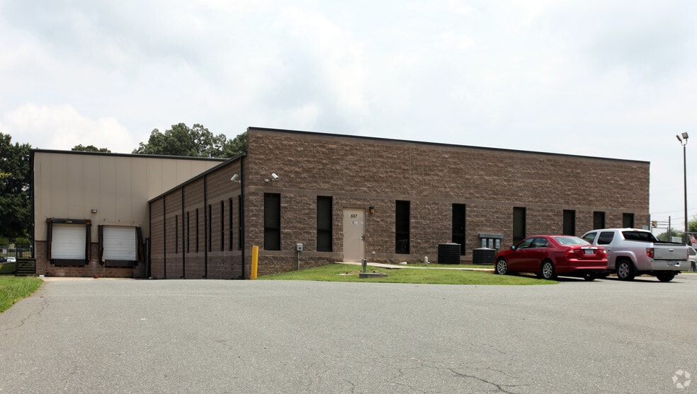 557 Birch Creek Rd, Mc Leansville, NC for sale - Primary Photo - Image 1 of 1