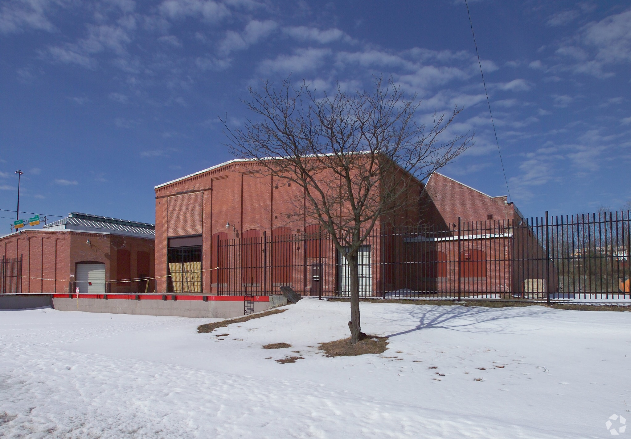 60 Jackson St, Holyoke, MA for sale Primary Photo- Image 1 of 6