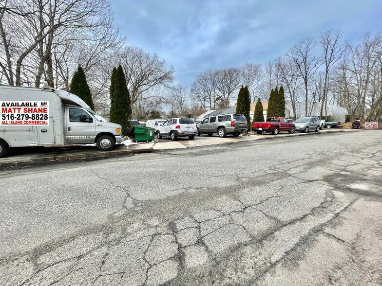 26-28 Eagle Rd, Rocky Point, NY for sale - Building Photo - Image 1 of 1