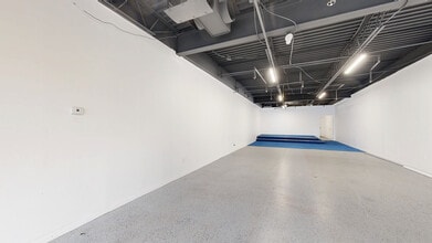 84 Veronica Ave, Somerset, NJ for lease Matterport 3D Scan- Image 1 of 6